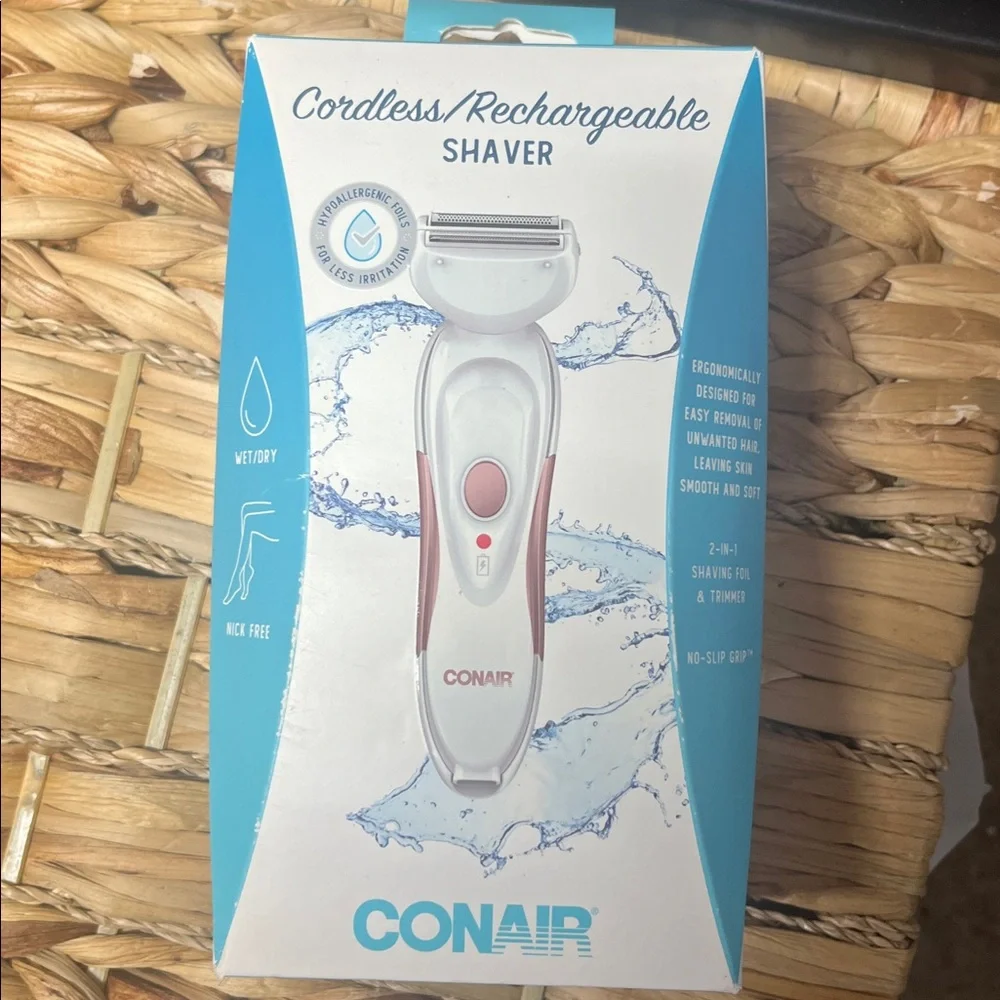 Conair White Cordless Rechargeable Shaver